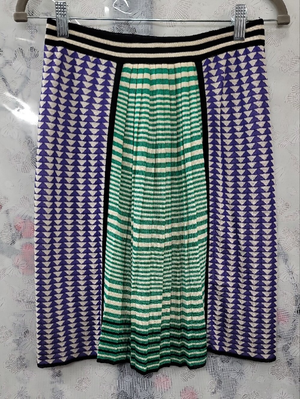 Missoni Purple & Green Skirt Size Small - Picture 3 of 7